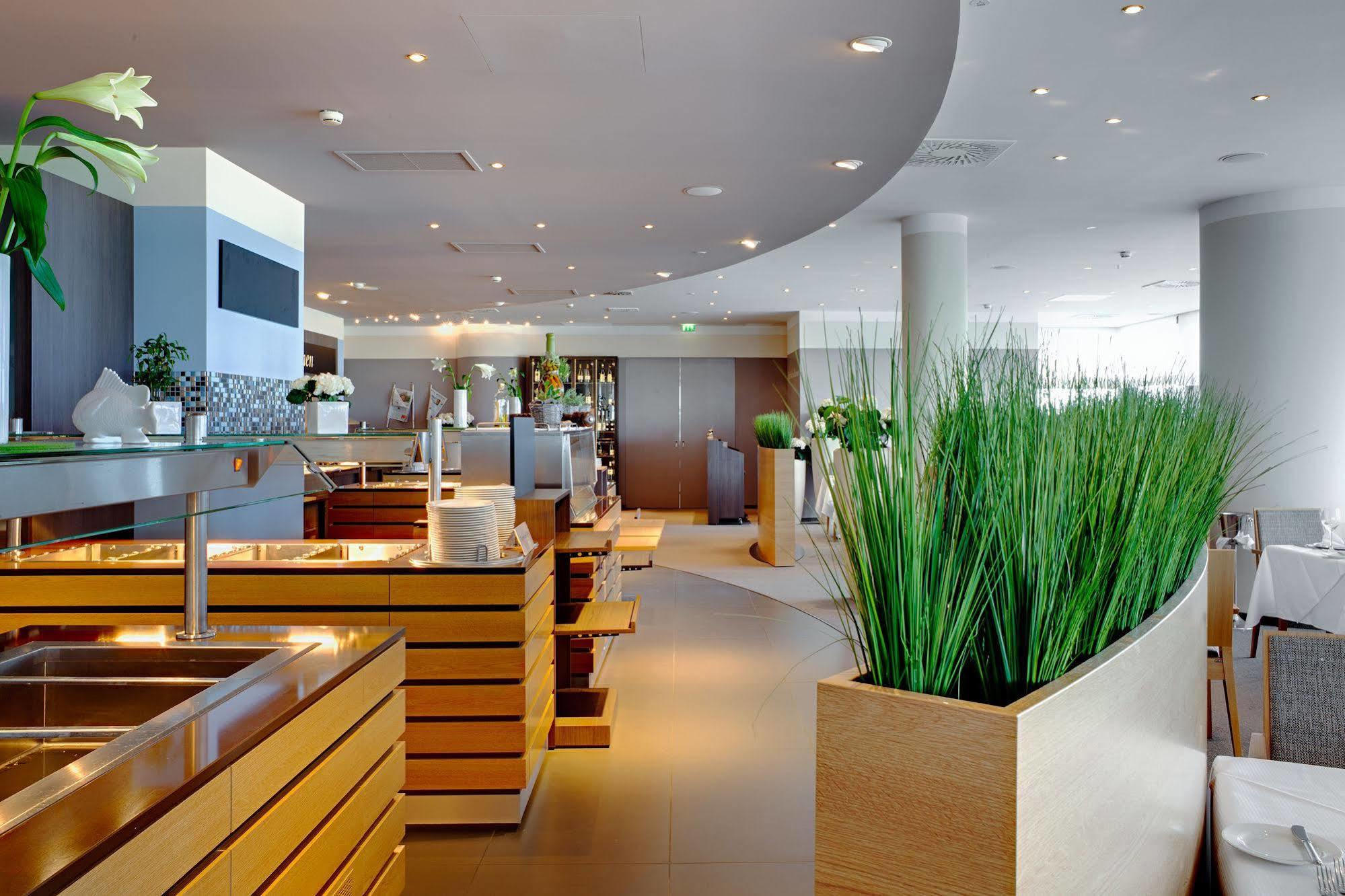 Neptun 5* Rostock